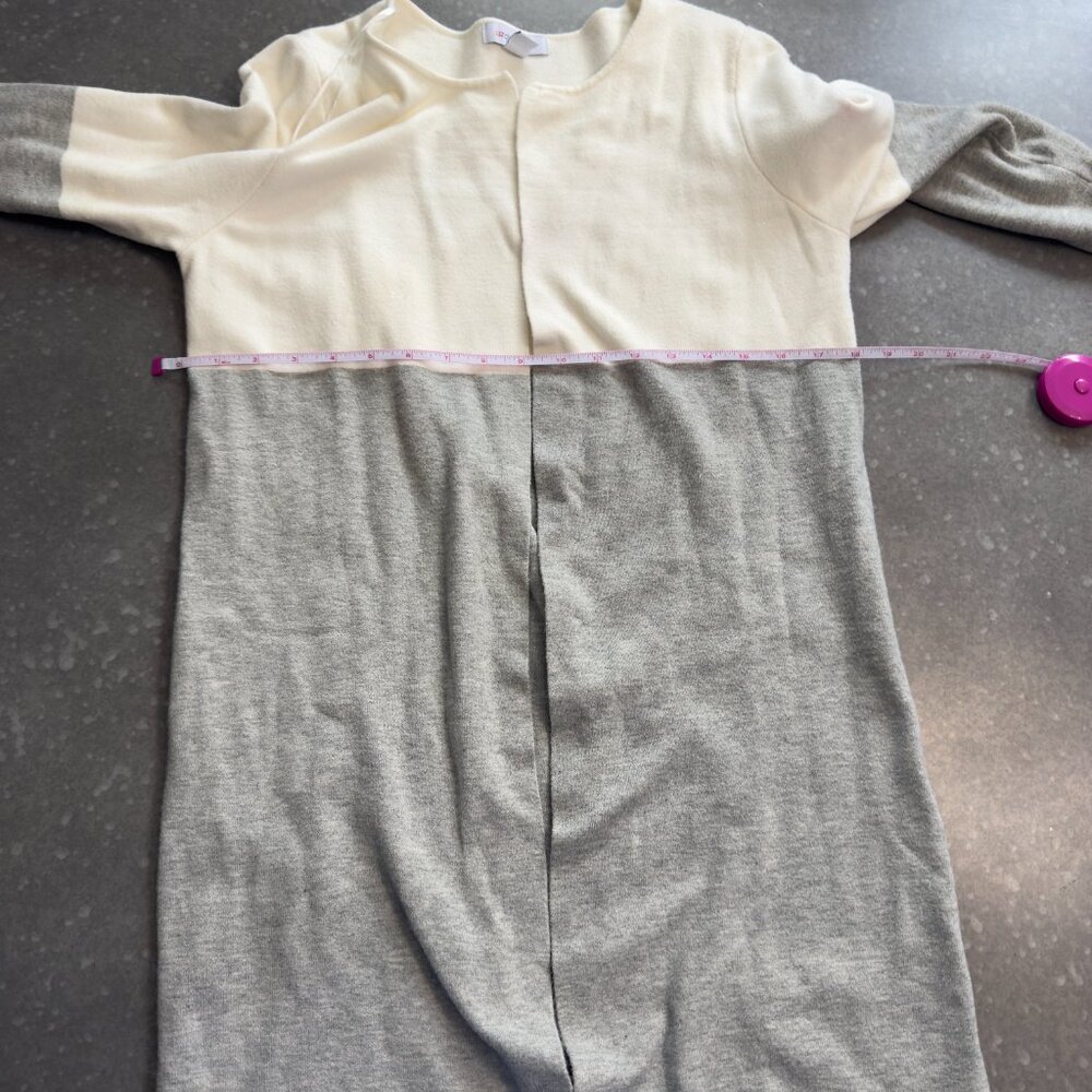 Liz Claiborne Cream & Gray Colorblock Open Front Cardigan - Size Medium - Picture 7 of 9